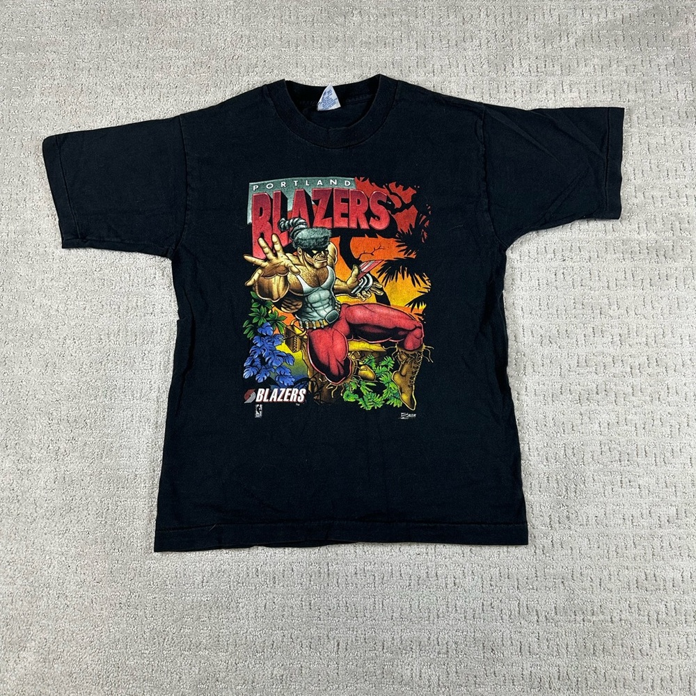 Vintage Portland Trail Blazers Superheroes T-shirt boys Large